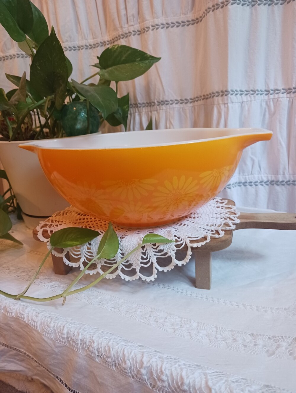 Vintage Pyrex 4qt Cinderella Mixing Bowl Sunflower Orange Daisy Pattern Farm